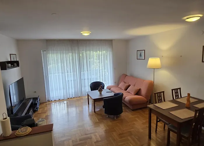 Apartament Verudela *